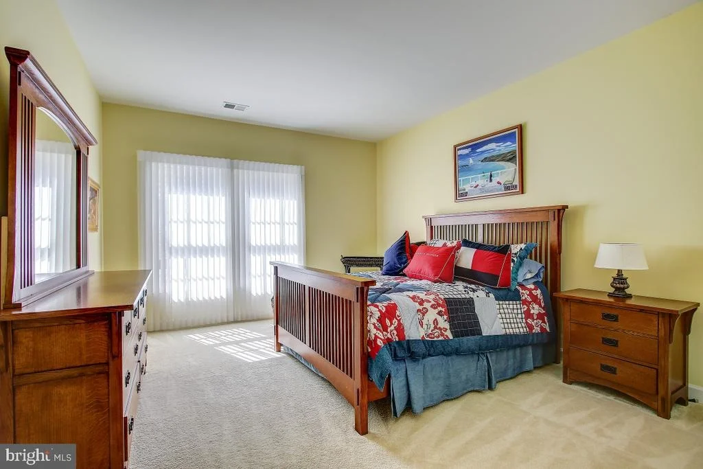 Photo of 6 GLEN EAGLES COURT