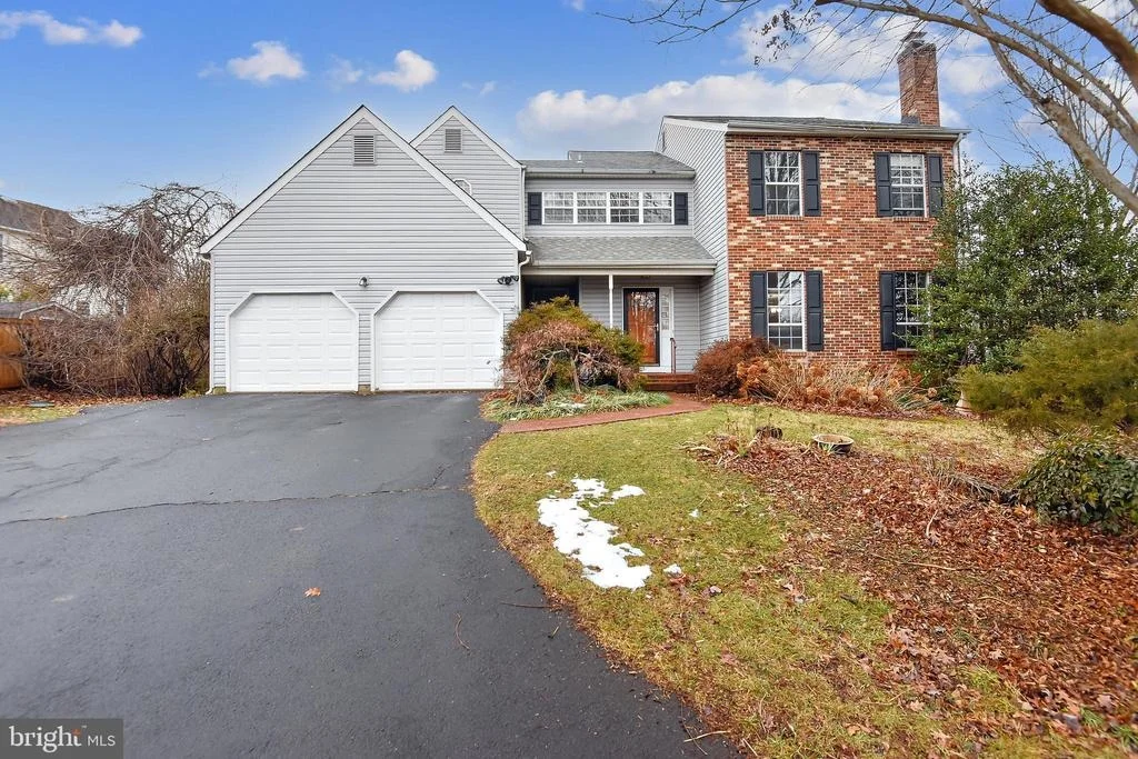 Photo of 1316 ROCK CHAPEL ROAD
