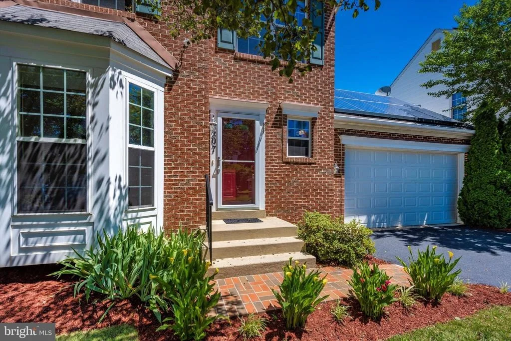 Photo of 12207 EMERALD WAY