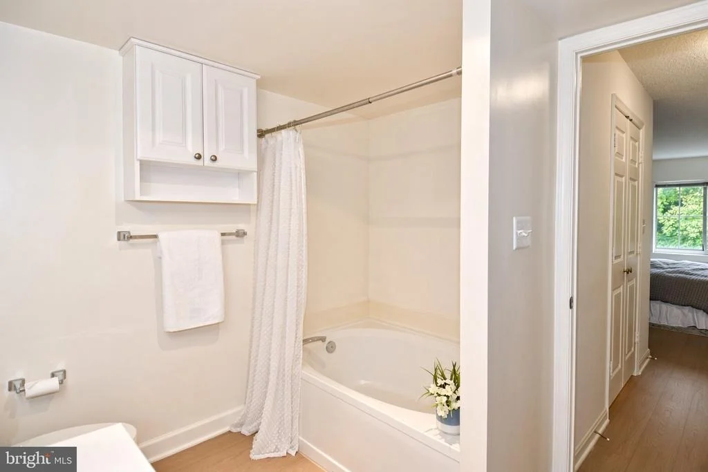 Photo of Unit 415 at 14809 PENNFIELD CIRCLE