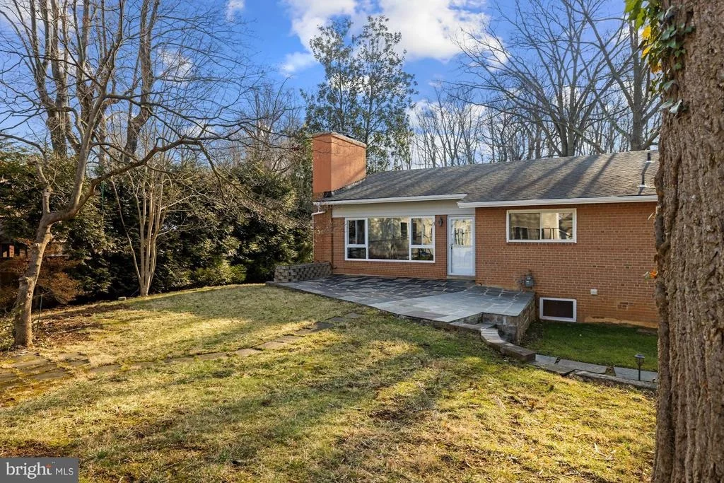 Photo of 7716 BEECH TREE ROAD