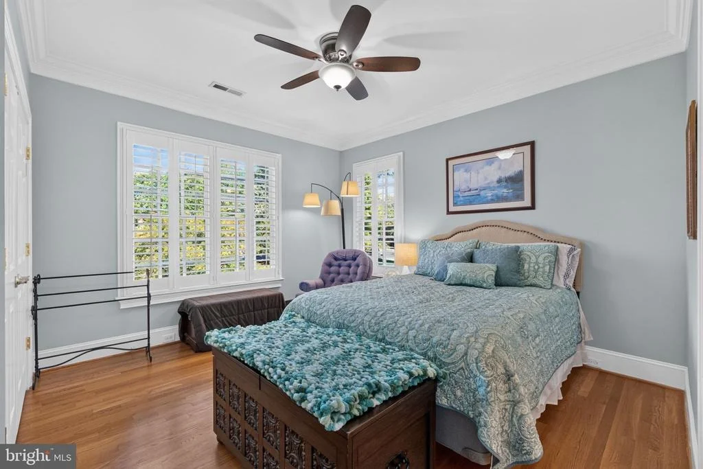 Photo of 2996 RIVER REACH