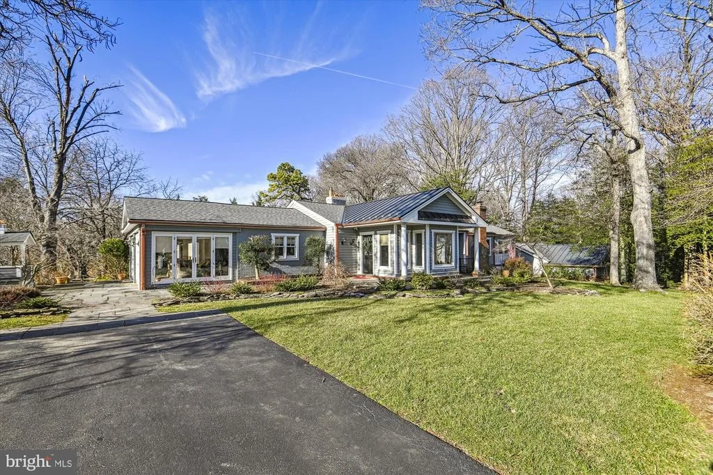 Photo of 11744 STUART MILL ROAD