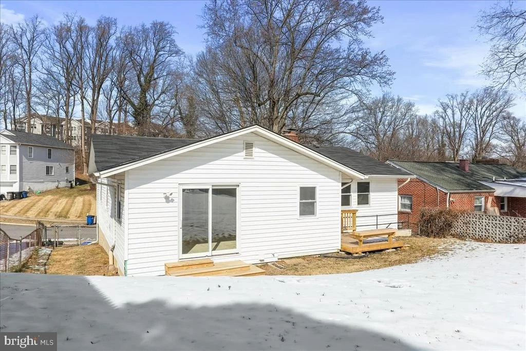 Photo of 711 CORNWALL STREET