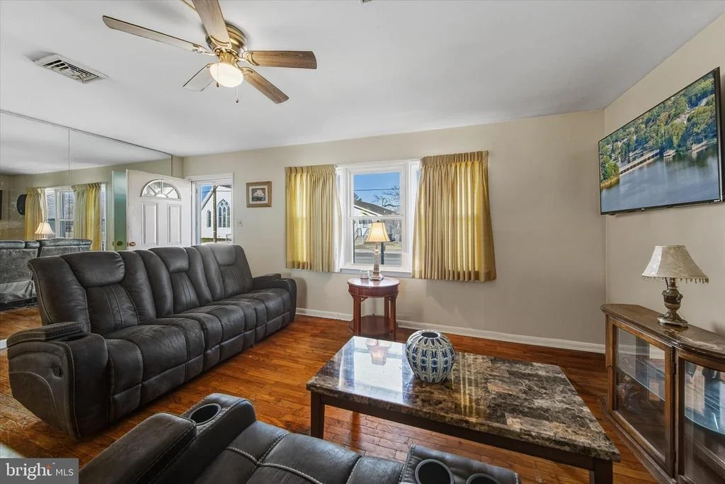 Photo of 408 FLOWER STREET