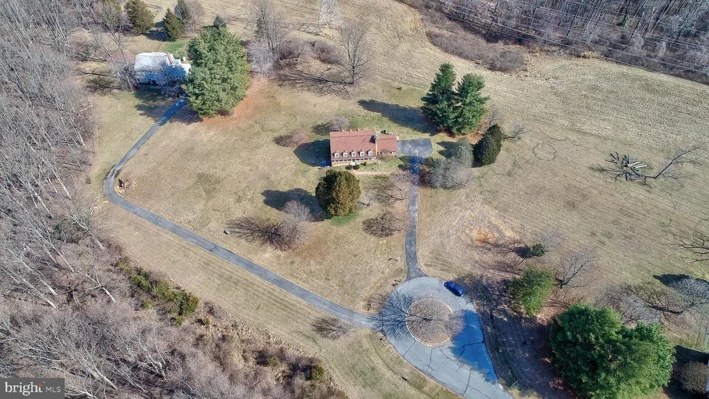 Photo of 18009 EDNOR VIEW TERRACE