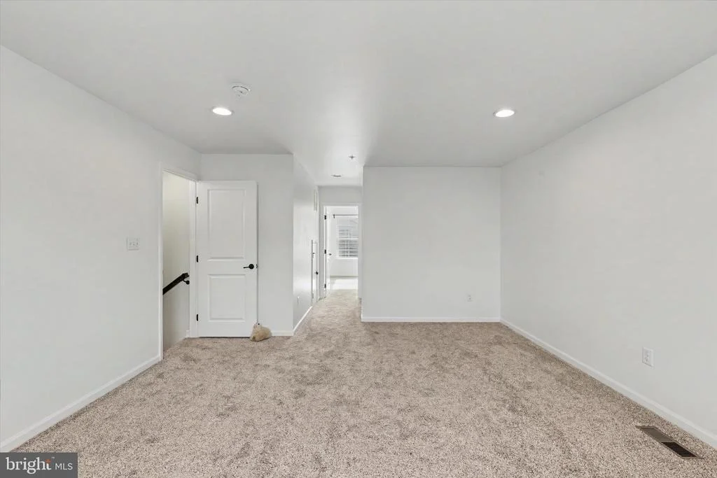 Photo of 314 GALLANT FOX DRIVE