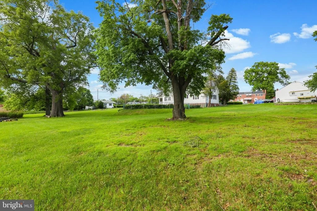 Photo of 2005 EASTERN BOULEVARD