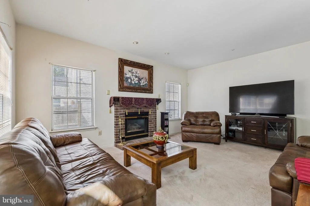 Photo of 804 FALLS LAKE DRIVE