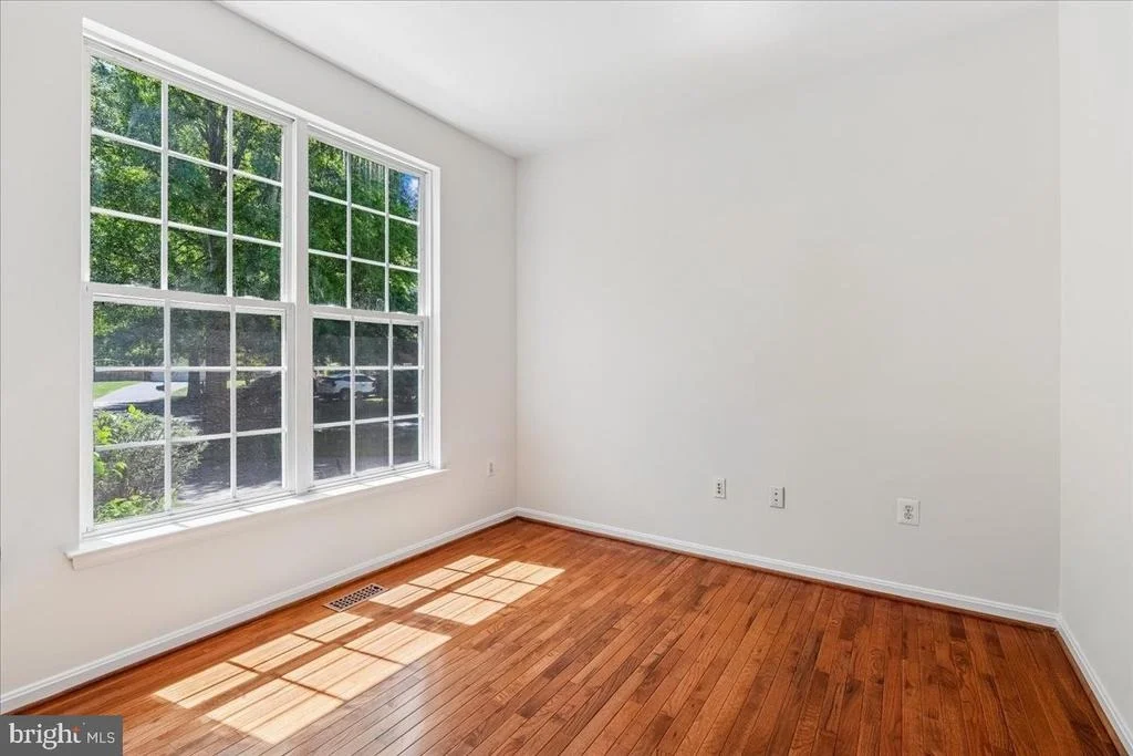 Photo of 2105 WALKING CREST COURT