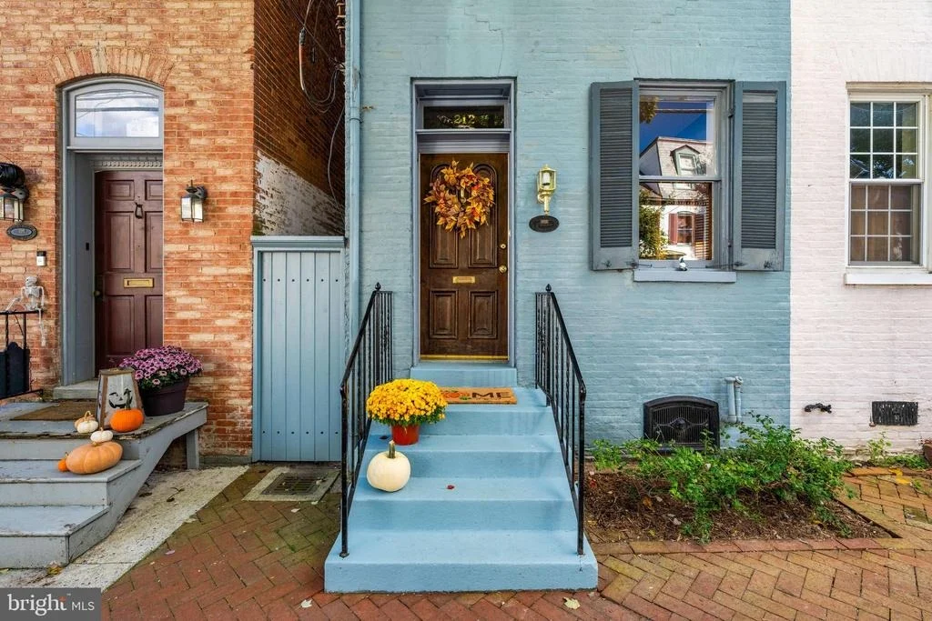 Photo of 212 E 3RD STREET