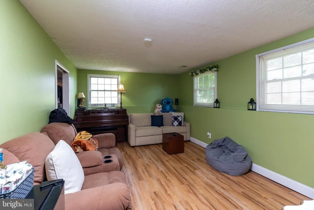Photo of 121 DEERFIELD PLACE