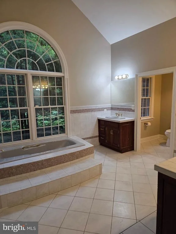 Photo of 6405 CHEW ROAD