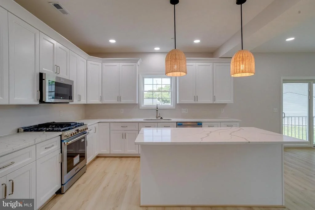 Photo of 7547 BATTLE GROVE CIRCLE