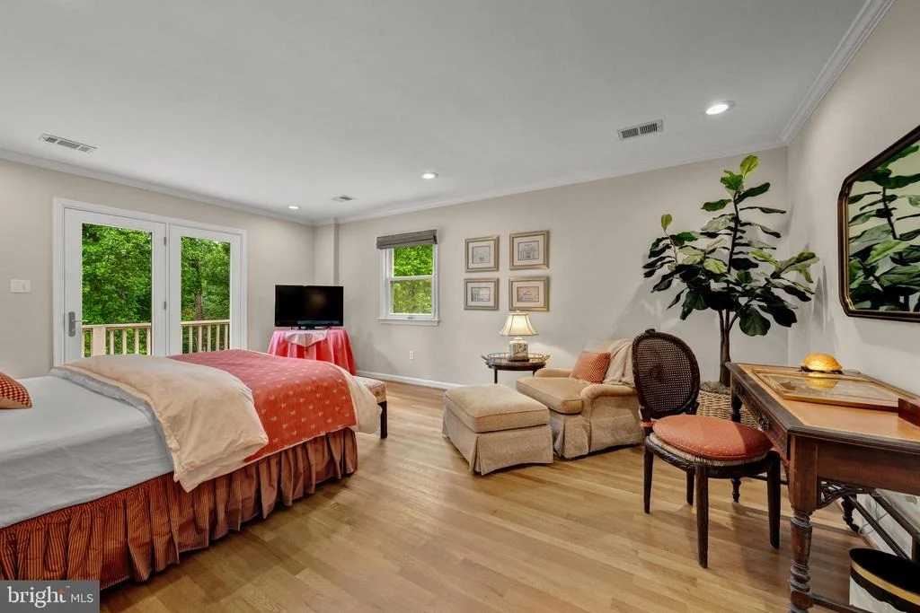 Photo of 7018 GREEN OAK DRIVE