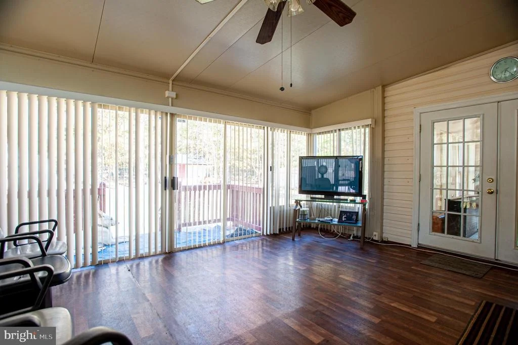 Photo of 1535 SHELLFORD LANE