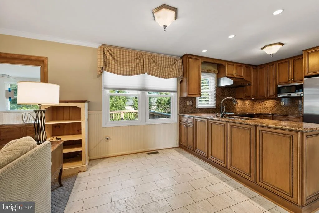Photo of 8702 SILVER HALL ROAD