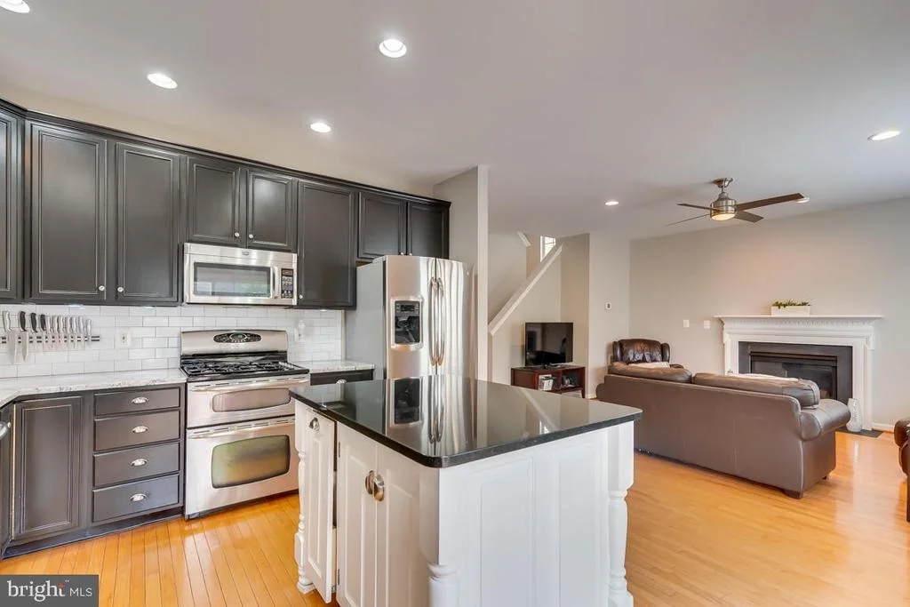 Photo of 42773 CENTER STREET