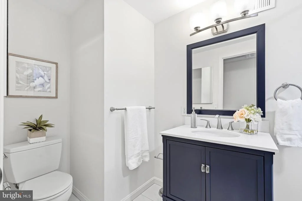 Photo of 4001 FEATHERSTONE PLACE