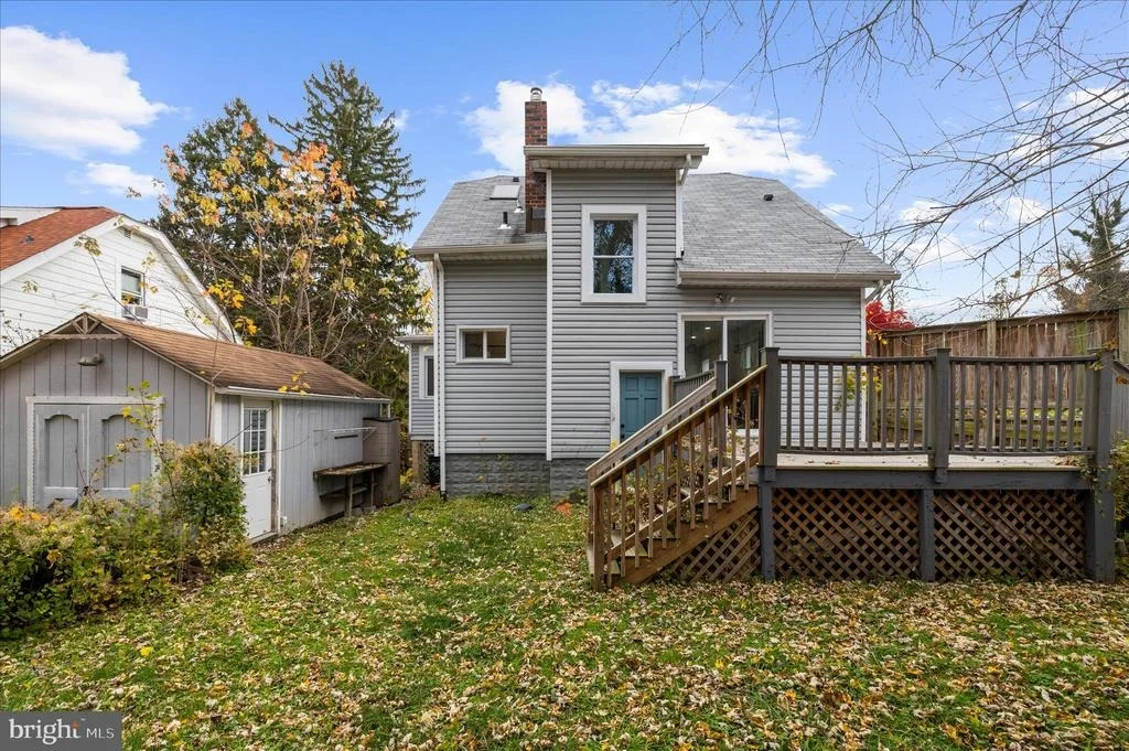 Photo of 726 HIGHWOOD DRIVE