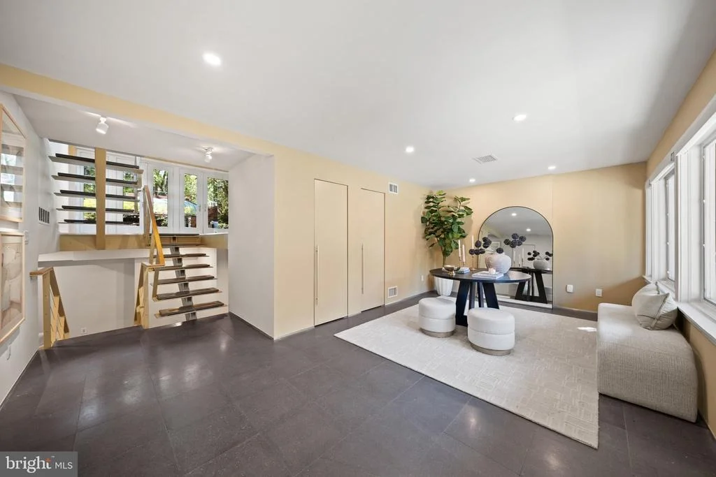 Photo of 2319 BANCROFT PLACE NW