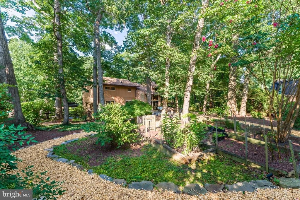 Photo of 11211 WEDGE DRIVE