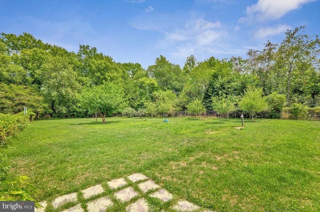 Photo of 6614 HORSESHOE ROAD