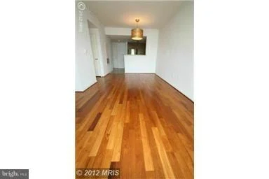 Photo of Unit 1011 at 930 WAYNE AVENUE
