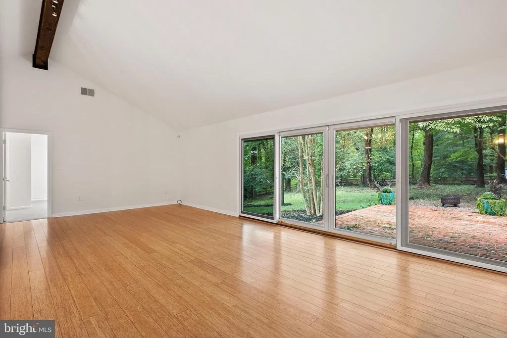 Photo of 1668 WINCHESTER ROAD