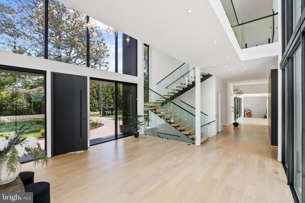 Photo of 8970 BROOK ROAD