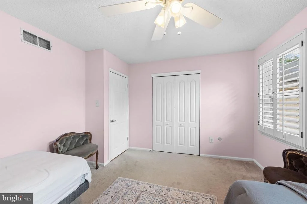 Photo of 10 SILVER HILL LANE