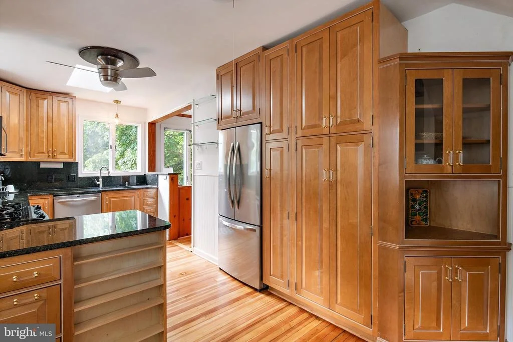 Photo of 1448 WESTWAY