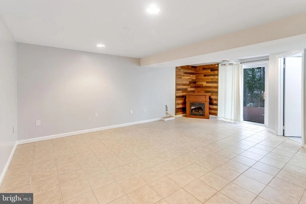 Photo of 5483 RECTOR DRIVE