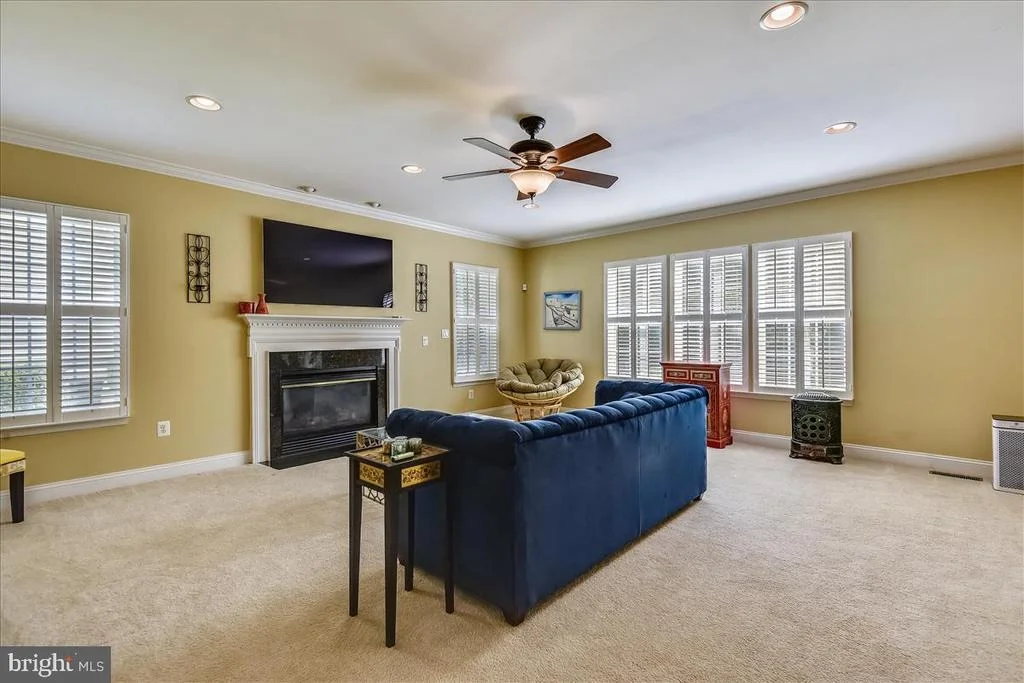 Photo of 25861 SPRING FARM CIRCLE