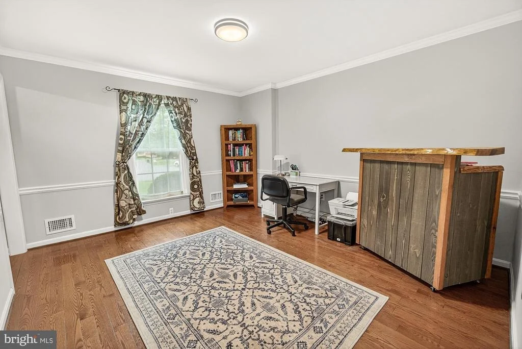 Photo of 8000 GLENDALE COURT