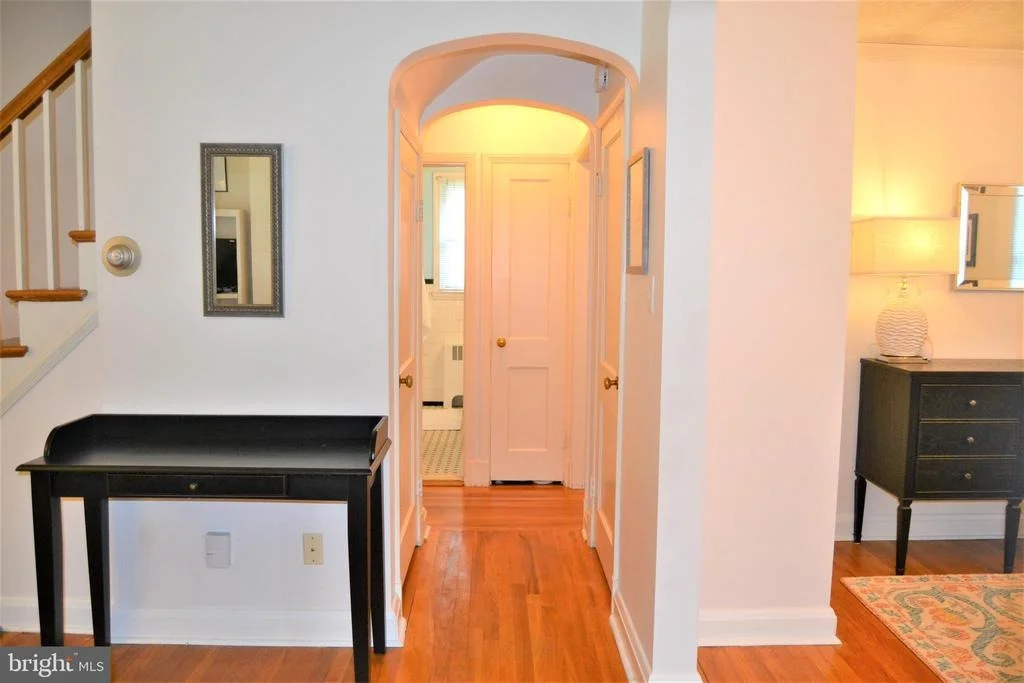 Photo of 403 GRALAN ROAD