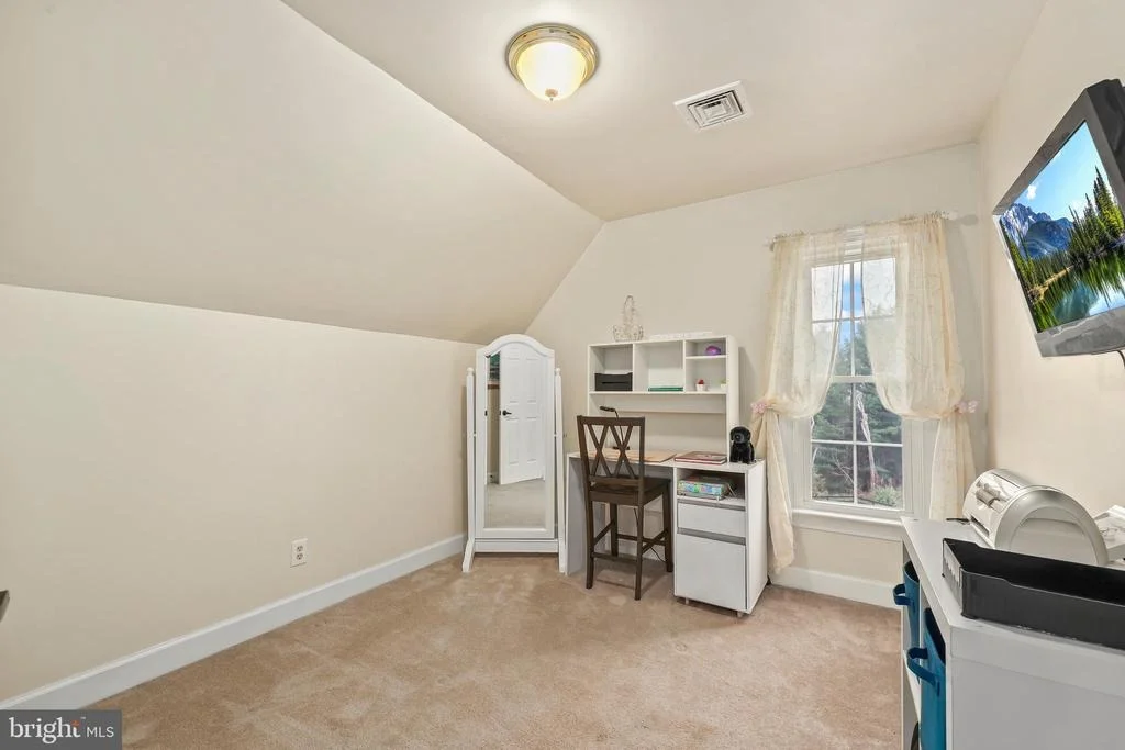 Photo of 9393 BRIAR LANE