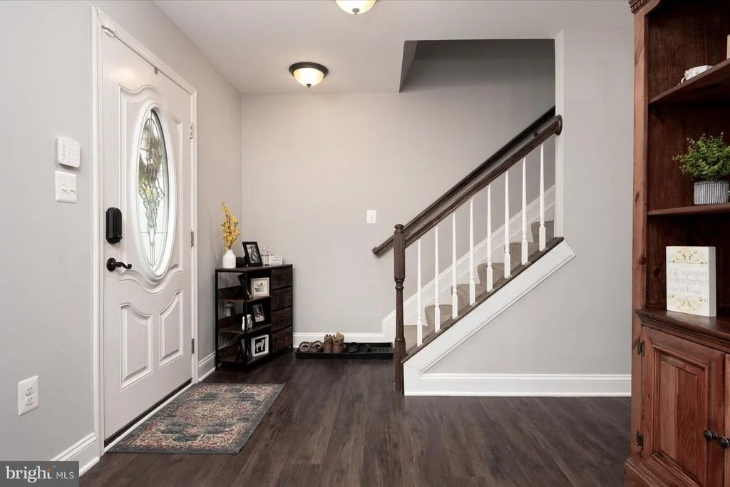 Photo of 4909 OLIVE STREET