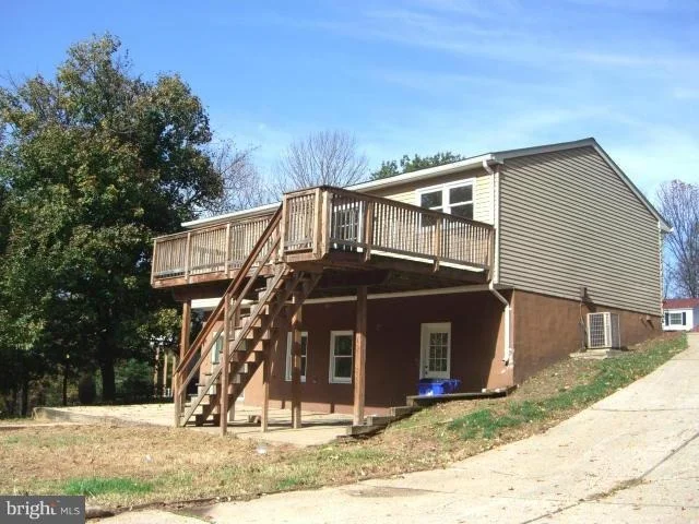 Photo of 202 WINTERGREEN LANE