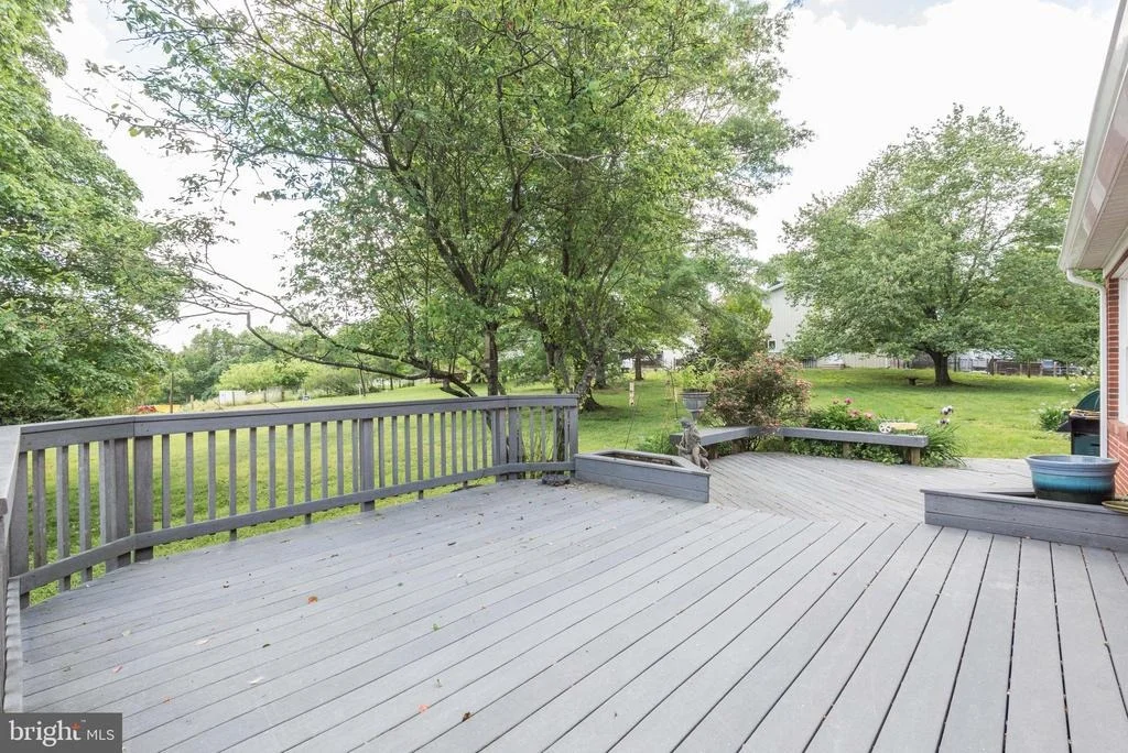 Photo of 16120 BARNESVILLE ROAD