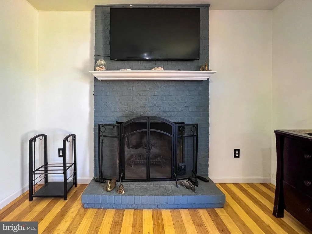 Photo of 9601 ROOSTER LANE
