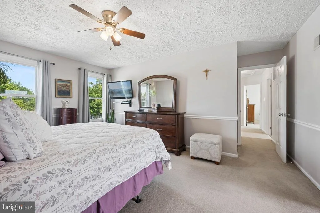 Photo of 6305 DERBY CIRCLE