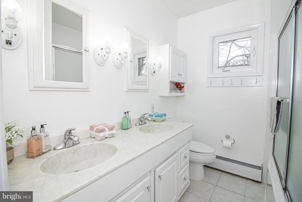 Photo of 11500 KENTON DRIVE