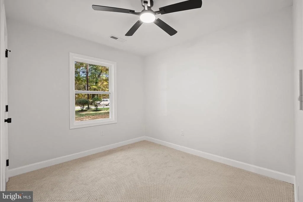 Photo of 9124 MEETZE ROAD