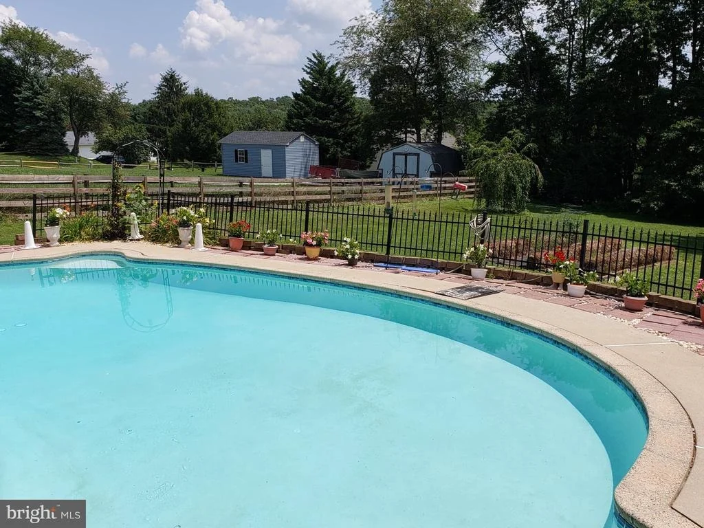 Photo of 1421 COTTON DRIVE