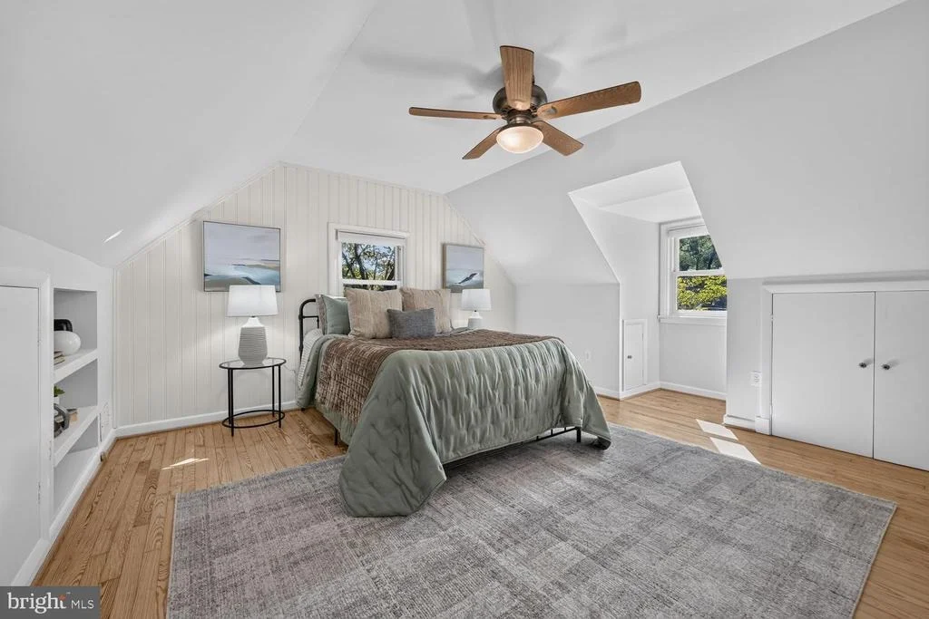 Photo of 1503 CREST ROAD