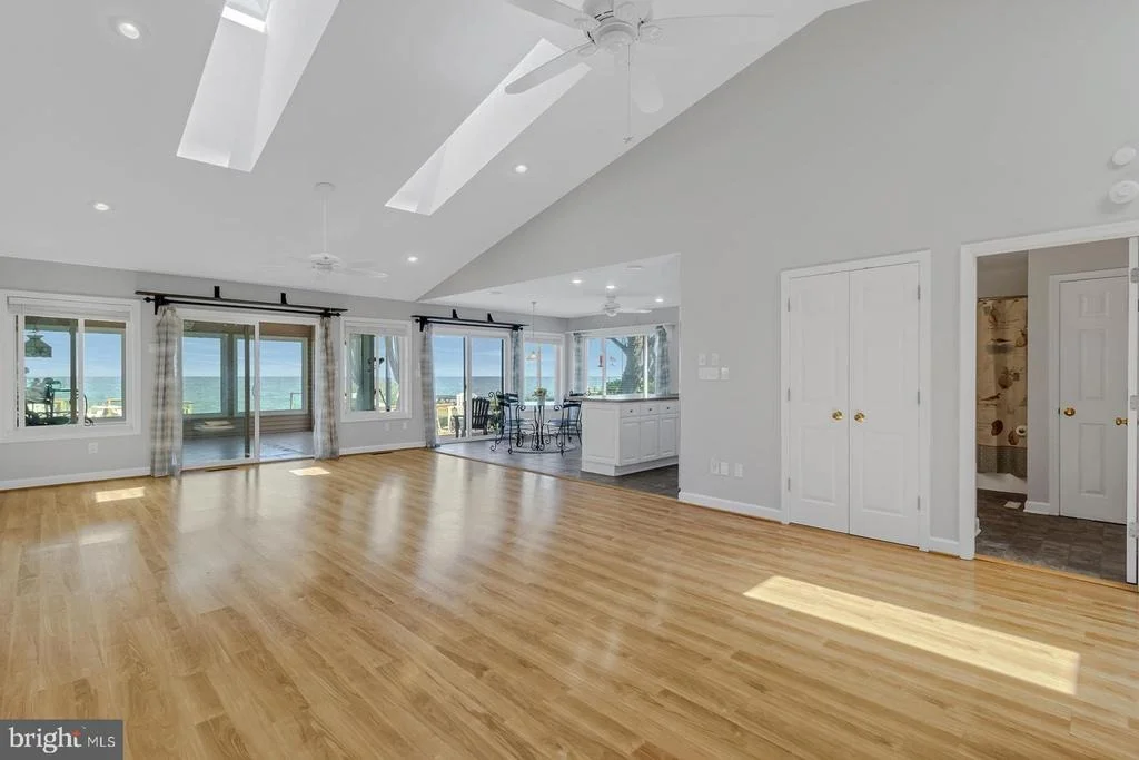 Photo of 976 BRAMMER DRIVE