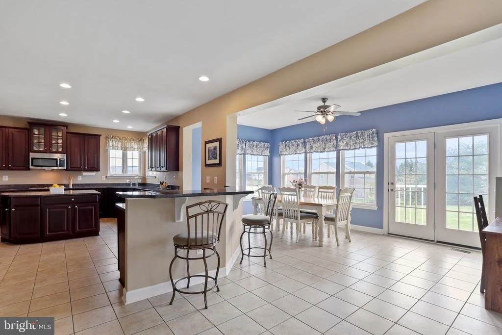 Photo of 10138 ROULETTE DRIVE