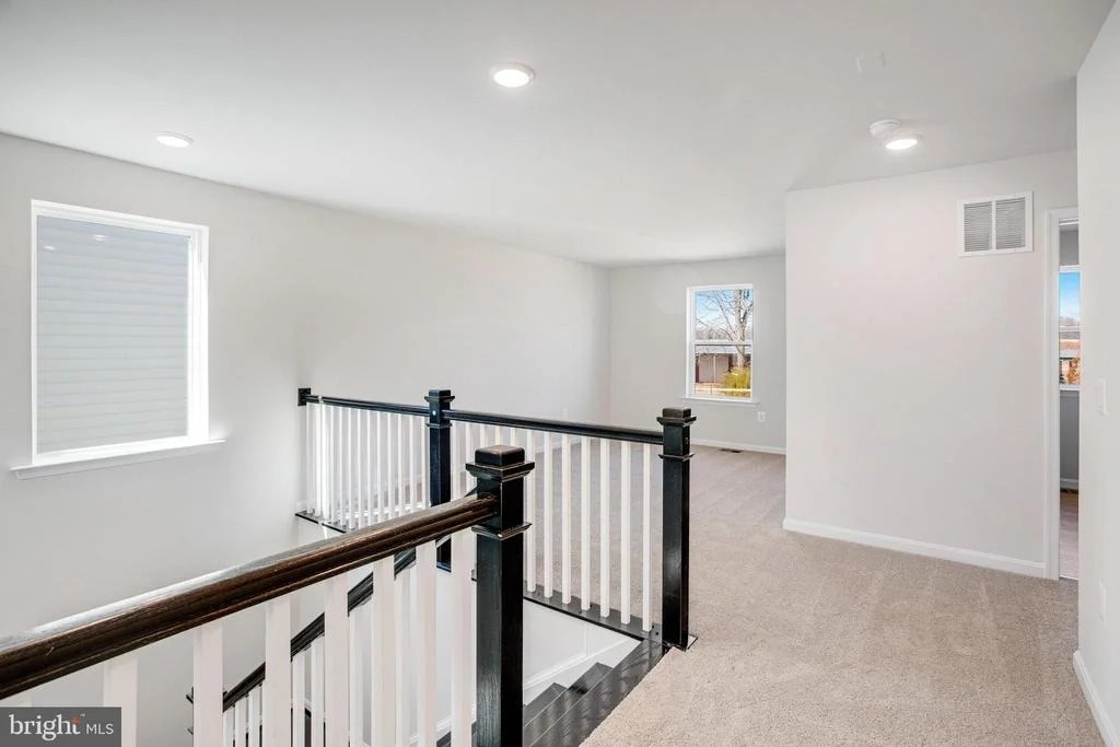 Photo of 611 CLOVER LANE