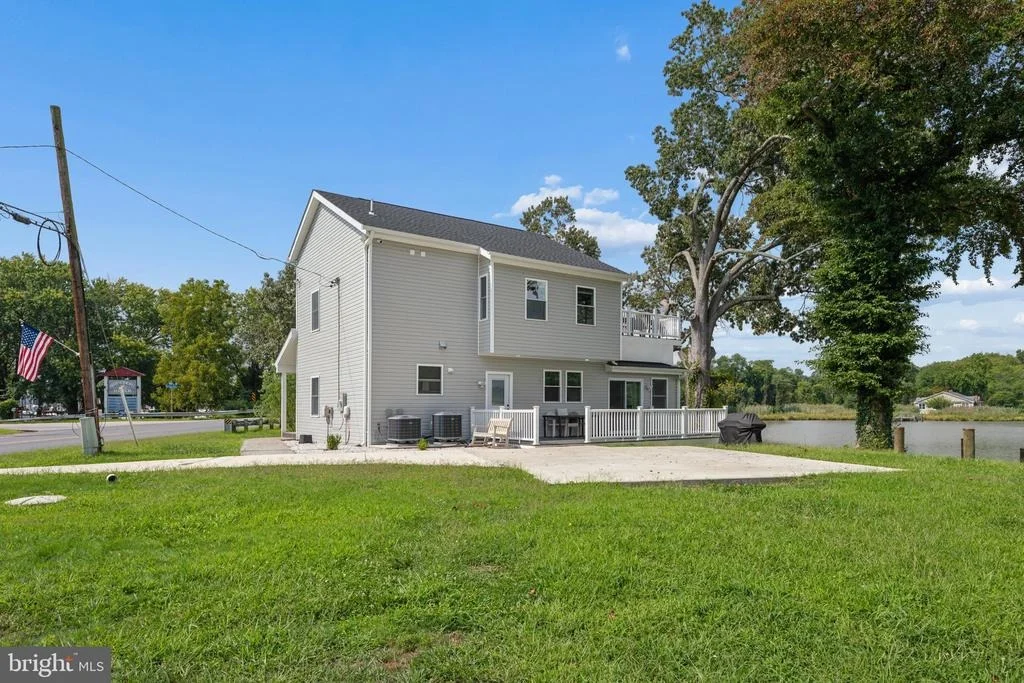 Photo of 456 DEALE ROAD